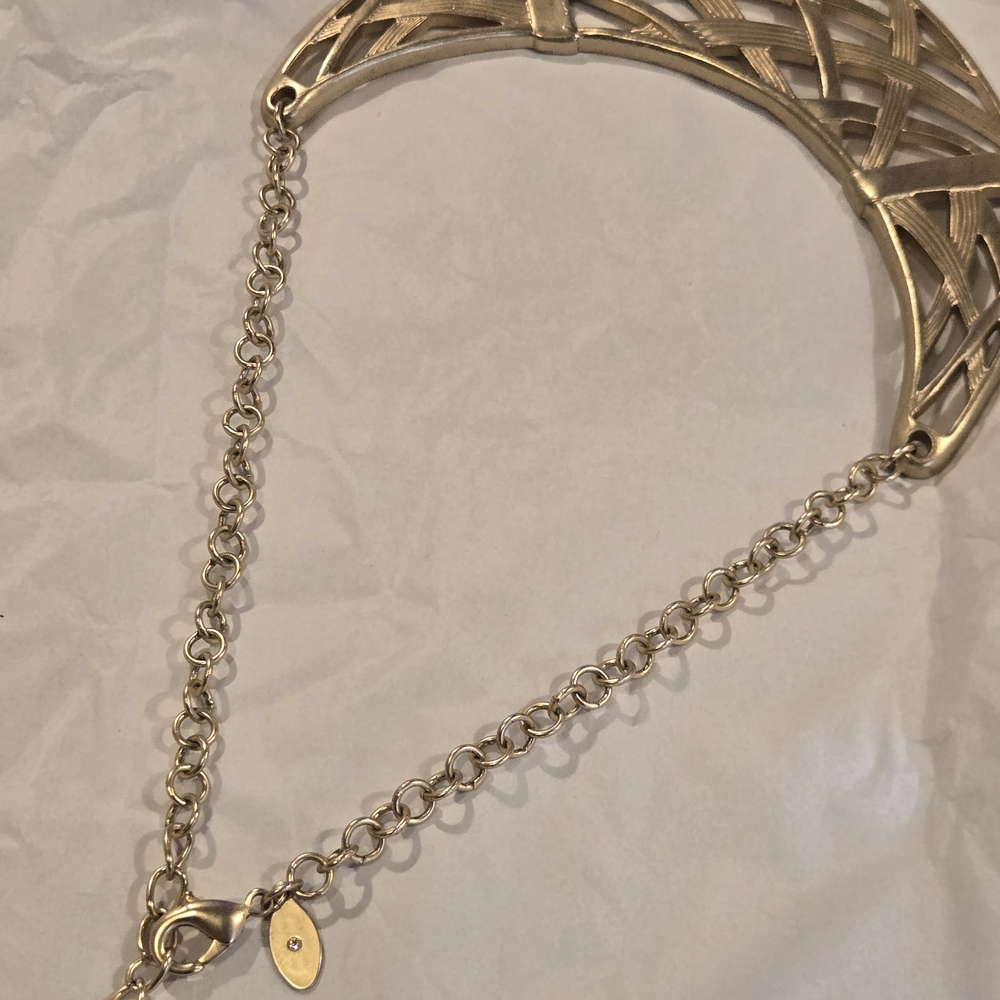 Chicos Crescent Chunky Statement Necklace. Matte Gold. - Picture 5 of 5